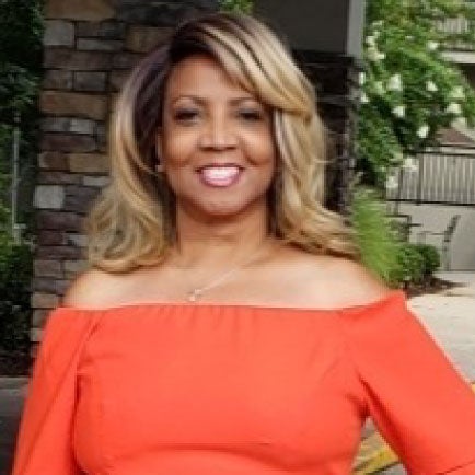 Uqora Customer, Stephanie 